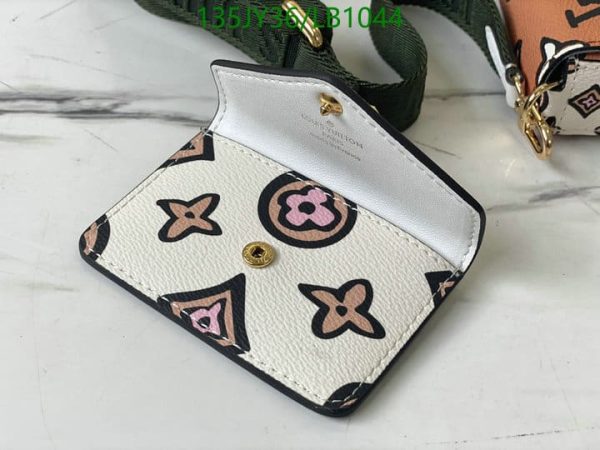 Louis Vuitton 1:1 Mirror Replica Wild At Heart Felicie Strap &Go Giant Monogram Print Cross BodyBag LB10446754325