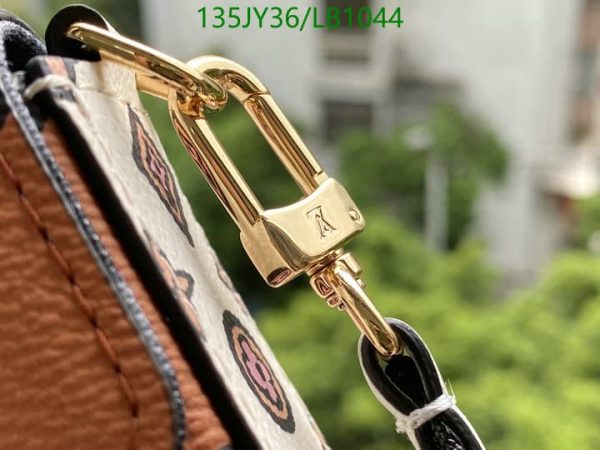 Louis Vuitton 1:1 Mirror Replica Wild At Heart Felicie Strap &Go Giant Monogram Print Cross BodyBag LB10446754325