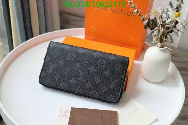 Louis Vuitton 1:1 Mirror Replica Zippy Vertical Wallet T062211580345