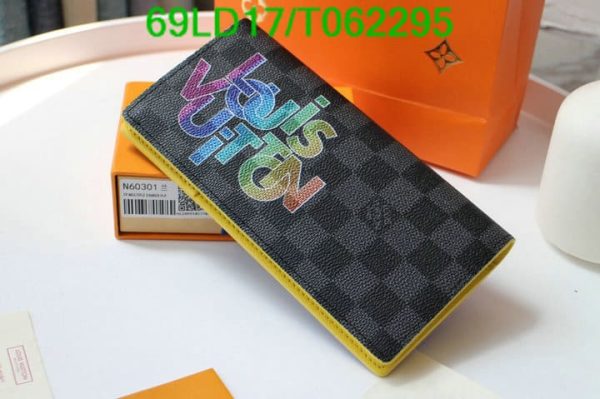 Louis Vuitton 1:1 Mirror Replica Zippy Vertical Wallet T062295572136