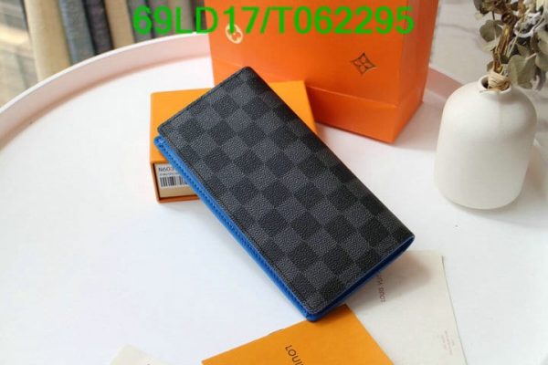 Louis Vuitton 1:1 Mirror Replica Zippy Vertical Wallet T062295572136