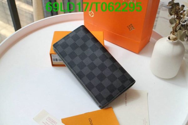 Louis Vuitton 1:1 Mirror Replica Zippy Vertical Wallet T062295572136