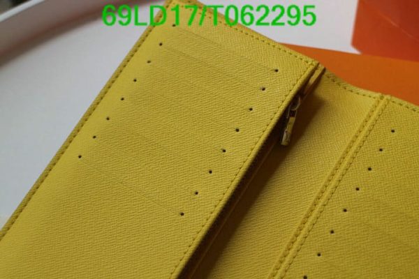 Louis Vuitton 1:1 Mirror Replica Zippy Vertical Wallet T062295572136