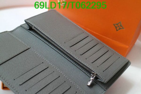 Louis Vuitton 1:1 Mirror Replica Zippy Vertical Wallet T062295572136