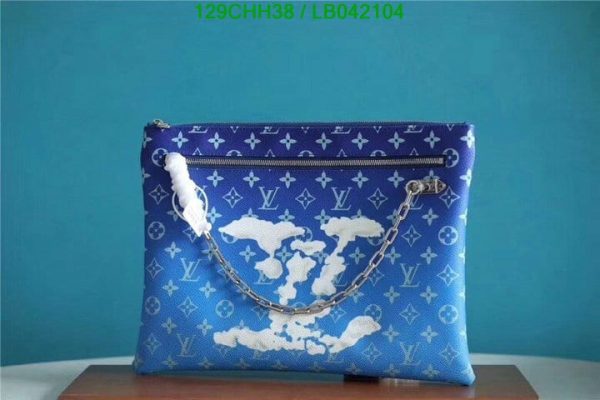 Louis Vuitton 1:1 Mirror Replica pochette Clouds Blue LB04210431245