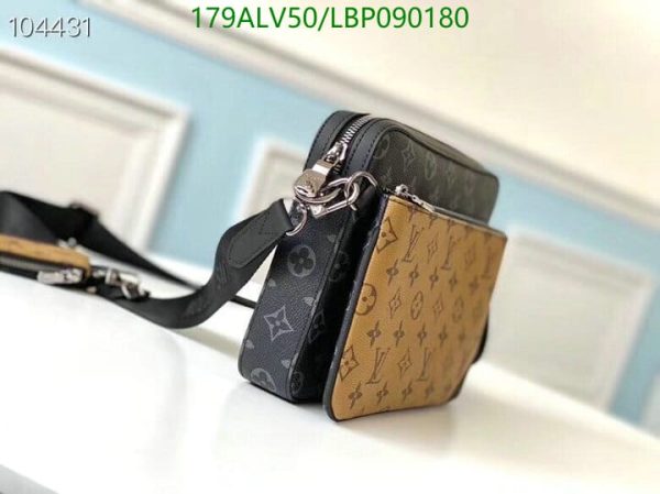 Louis Vuitton 1:1 Mirror Replica pouch shoulder bag LBP0901802654