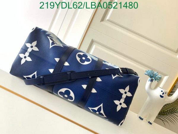 Louis Vuitton 1:1 Mirror Replica travel bag in blue and white LBA0521480184