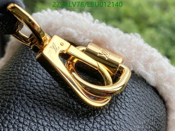 Louis Vuitton 1:1 Mirror Replica twist crossbody LBU0121403164