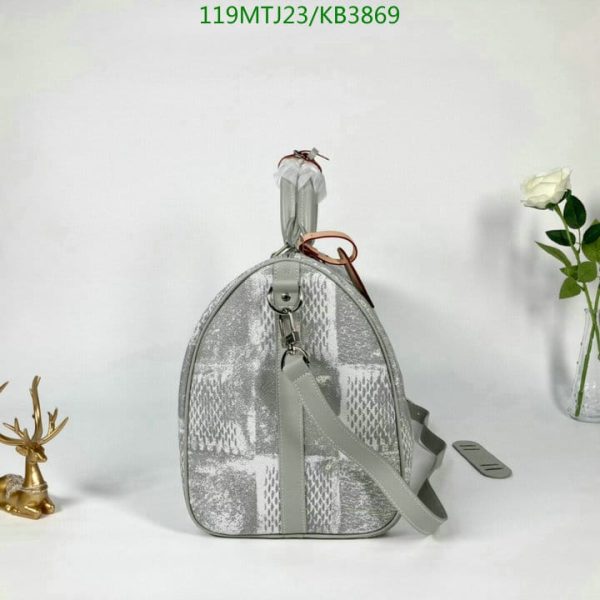 Louis Vuitton AAA+ Reolica Damier Salt Canvas Keepall Bandoulière KB38696534789