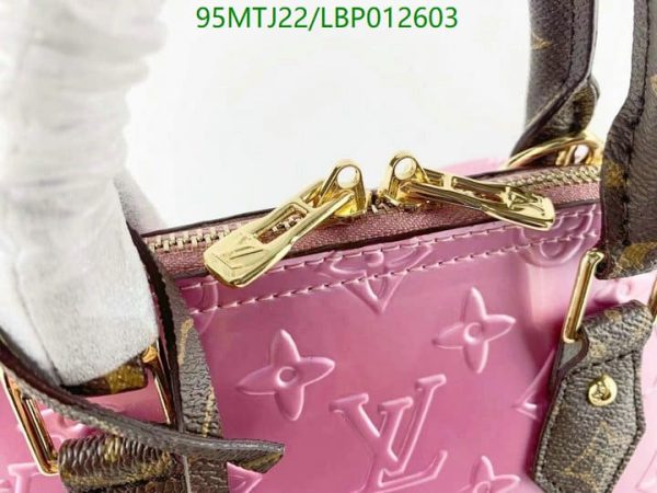 Louis Vuitton AAA+ Replica Alma BB handbag in Metallic Pale Pink LBP0126037459