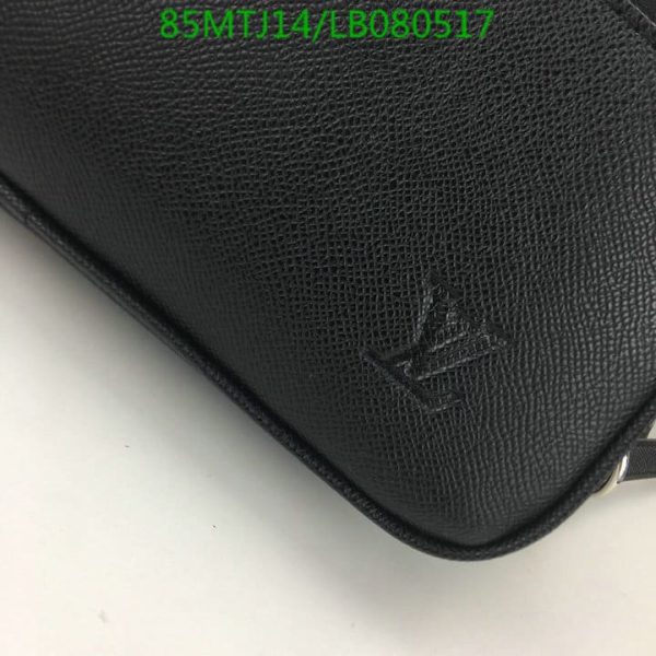 Louis Vuitton AAA+ Replica Alpha wearable wallet Shoulder Bag LB08051757249