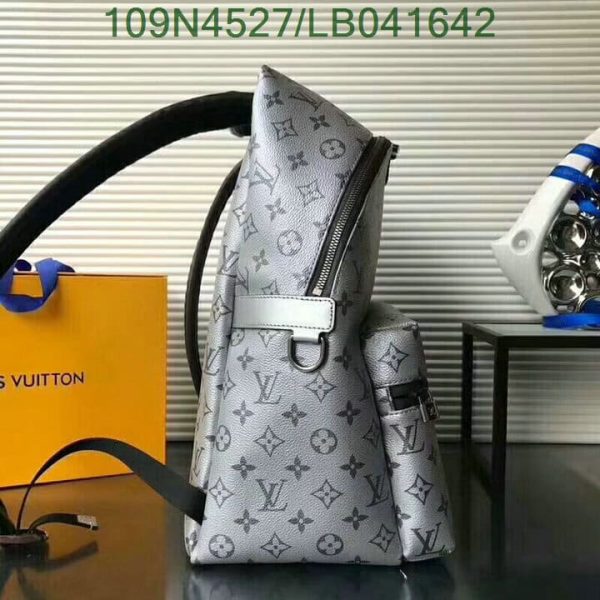 Louis Vuitton AAA+ Replica Apollo Backpack LB04164289136