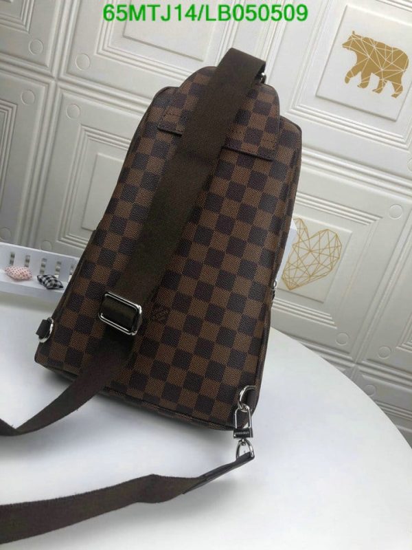 Louis Vuitton AAA+ Replica Avenue Bag LB05050964389