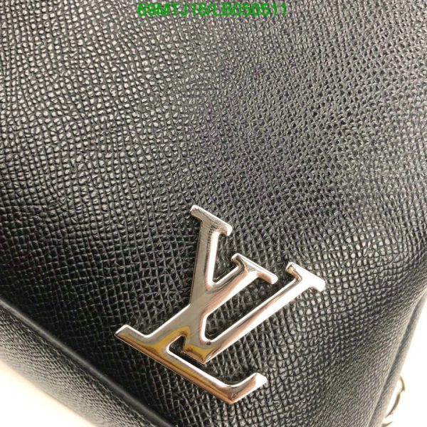 Louis Vuitton AAA+ Replica Avenue Sling Bag LB05051176489