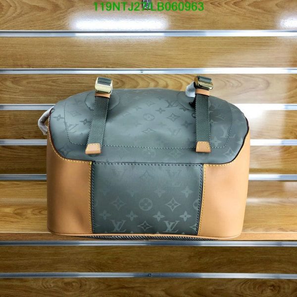 Louis Vuitton AAA+ Replica Backpack GM Titanium LB06096320468