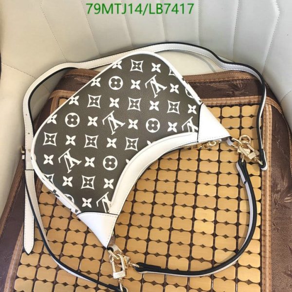 Louis Vuitton AAA+ Replica Bagatelle BB Hobo Empreinte Giant LB74175017965