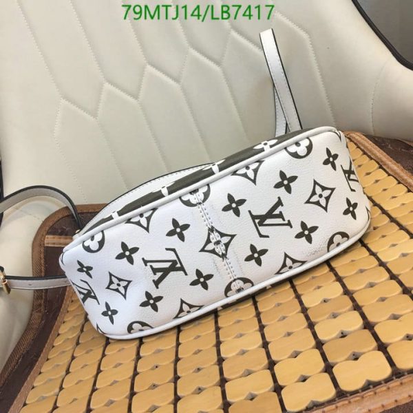 Louis Vuitton AAA+ Replica Bagatelle BB Hobo Empreinte Giant LB74175017965