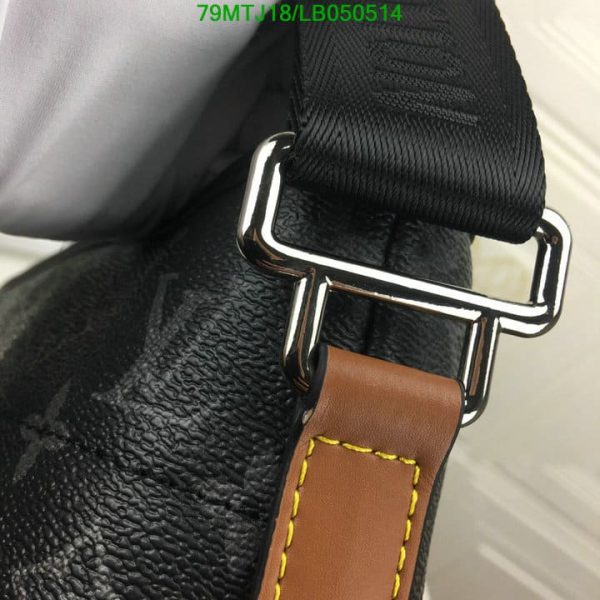 Louis Vuitton AAA+ Replica Besace Zippee Bag LB05051489429