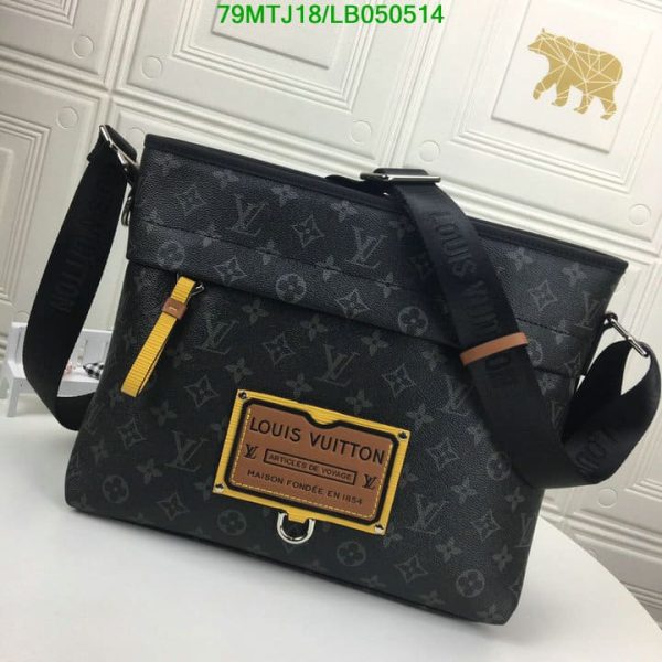 Louis Vuitton AAA+ Replica Besace Zippee Bag LB05051489429