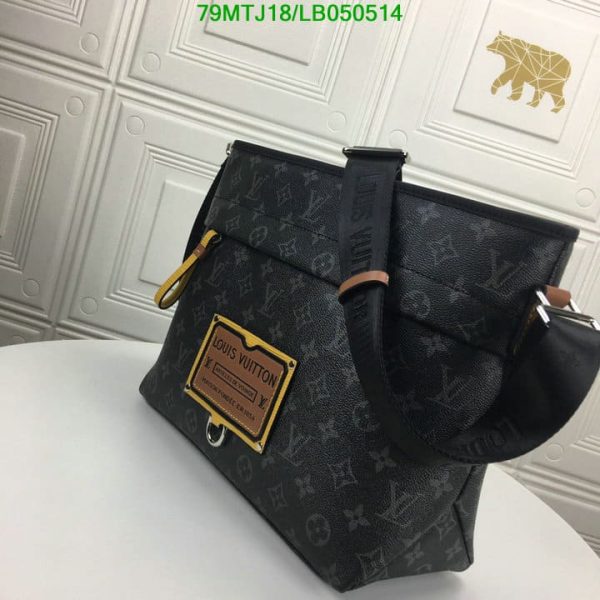 Louis Vuitton AAA+ Replica Besace Zippee Bag LB05051489429