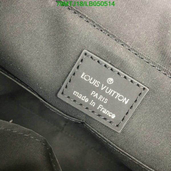 Louis Vuitton AAA+ Replica Besace Zippee Bag LB05051489429