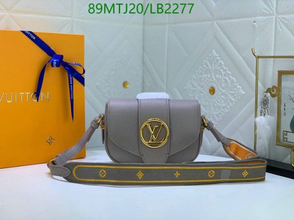 Louis Vuitton AAA+ Replica Black/Cream Grained Calfskin Leather LB22777532497