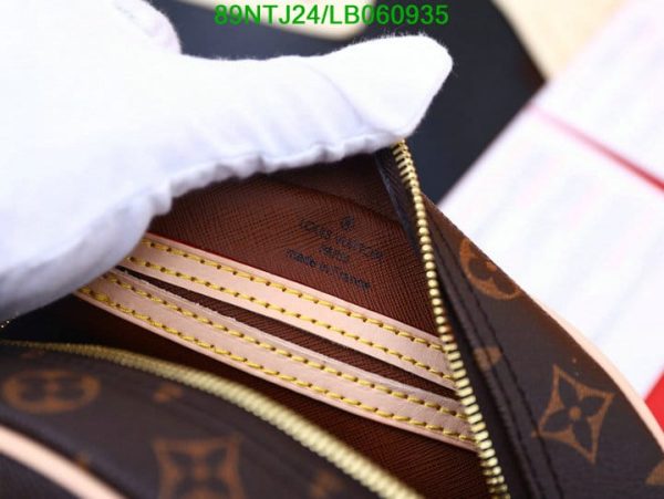 Louis Vuitton AAA+ Replica Blois shoulder bag LB06093557684