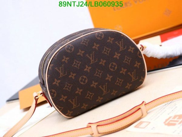 Louis Vuitton AAA+ Replica Blois shoulder bag LB06093557684