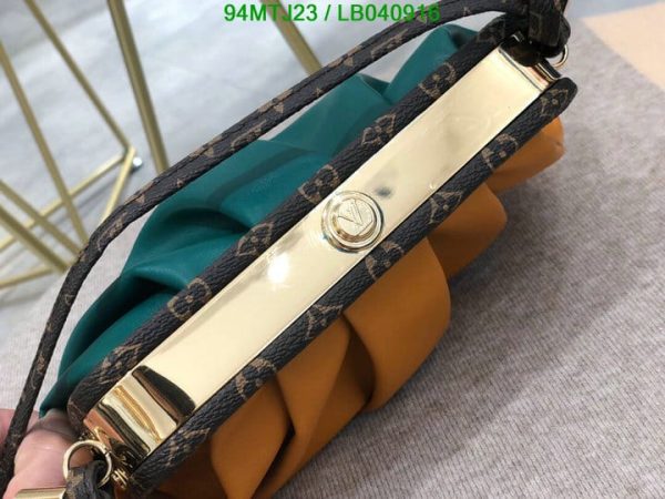 Louis Vuitton AAA+ Replica Boursicot EW Bag LB04091652347