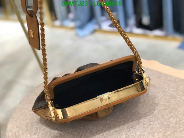 Louis Vuitton AAA+ Replica Boursicot EW Bag LB04091652347