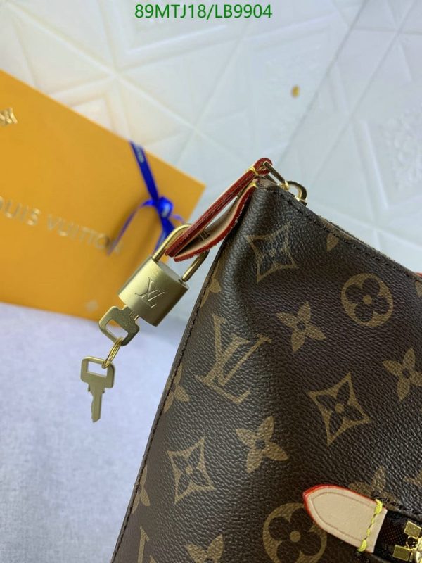 Louis Vuitton  AAA+ Replica Box  Iena Mm Dustbag Bag LB99042587531