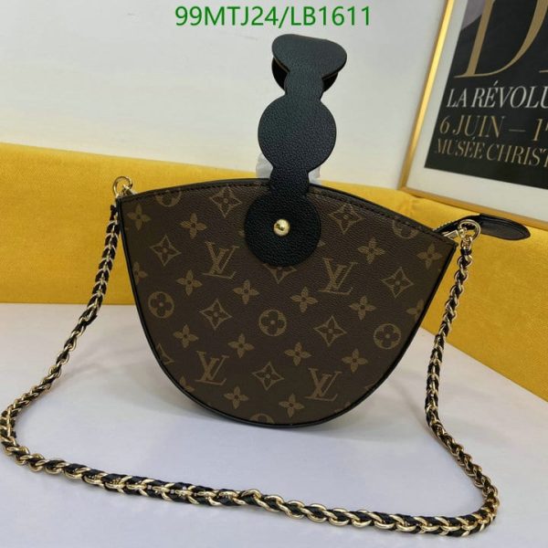 Louis Vuitton AAA+ Replica Brown Monogram Shoulder Bag  LB16118453907