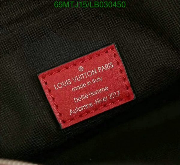 Louis Vuitton AAA+ Replica Bum waist body bag LB03045085413