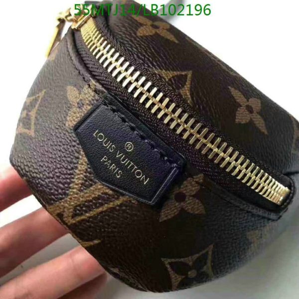 Louis Vuitton AAA+ Replica Bumbag LB10219658103