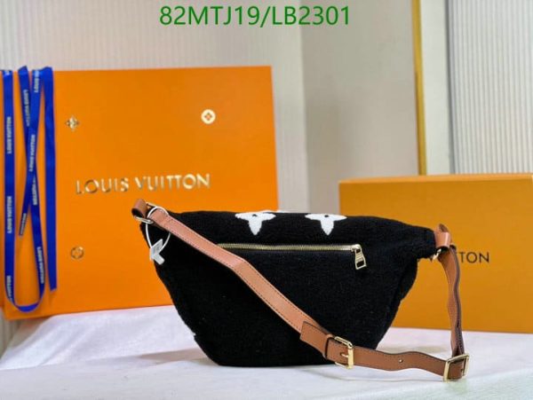 Louis Vuitton AAA+ Replica Bumbag Teddy Fleece Bag LB23015987412