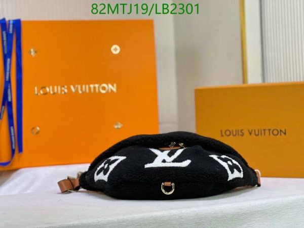 Louis Vuitton AAA+ Replica Bumbag Teddy Fleece Bag LB23015987412