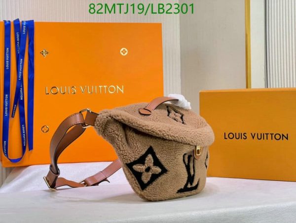 Louis Vuitton AAA+ Replica Bumbag Teddy Fleece Bag LB23015987412