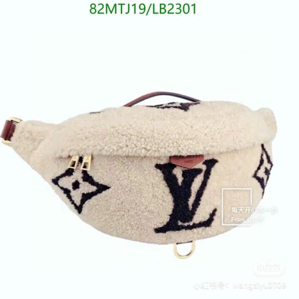 Louis Vuitton AAA+ Replica Bumbag Teddy Fleece Bag LB23015987412