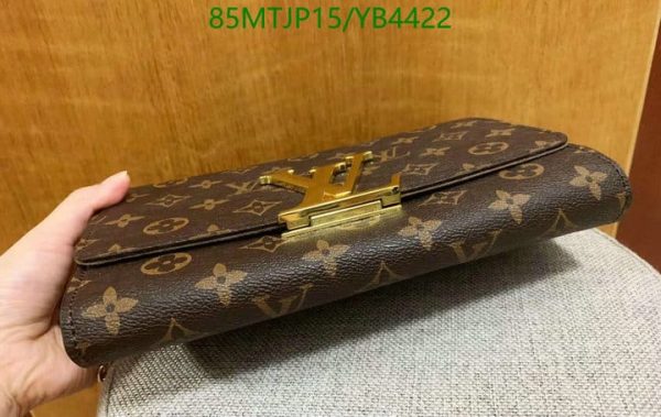 Louis Vuitton AAA+ Replica Calf Lather Chain Bag YB44227860259