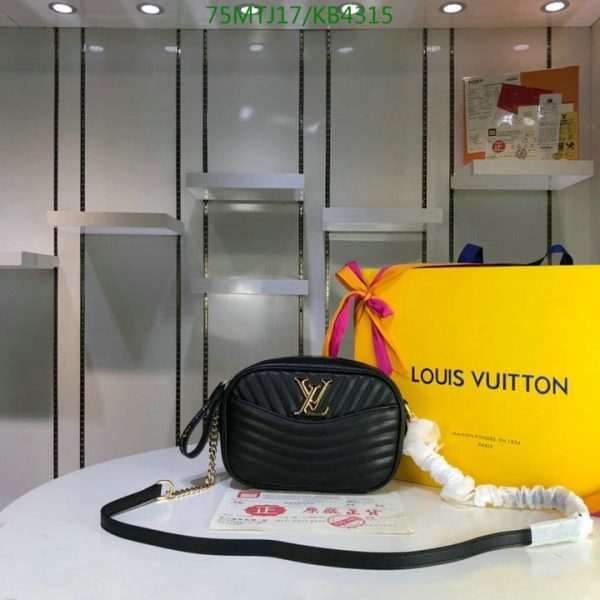 Louis Vuitton AAA+ Replica  Camera New Wave White Calfskin Lea  KB43155438765