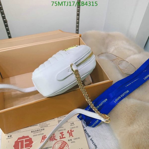 Louis Vuitton AAA+ Replica  Camera New Wave White Calfskin Lea  KB43155438765