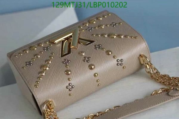 Louis Vuitton AAA+ Replica Chain Twist Epi Sol Studded Mm Shoulder Bag LBP0102028924