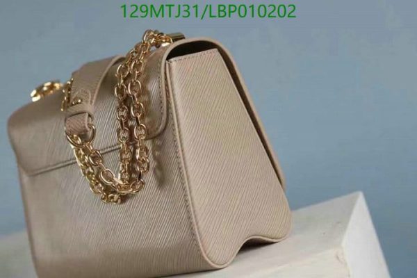 Louis Vuitton AAA+ Replica Chain Twist Epi Sol Studded Mm Shoulder Bag LBP0102028924