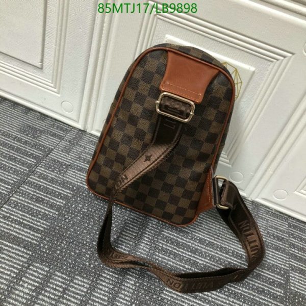 Louis Vuitton AAA+ Replica Chestbag/Sidebag Medium Bag LB98985697436