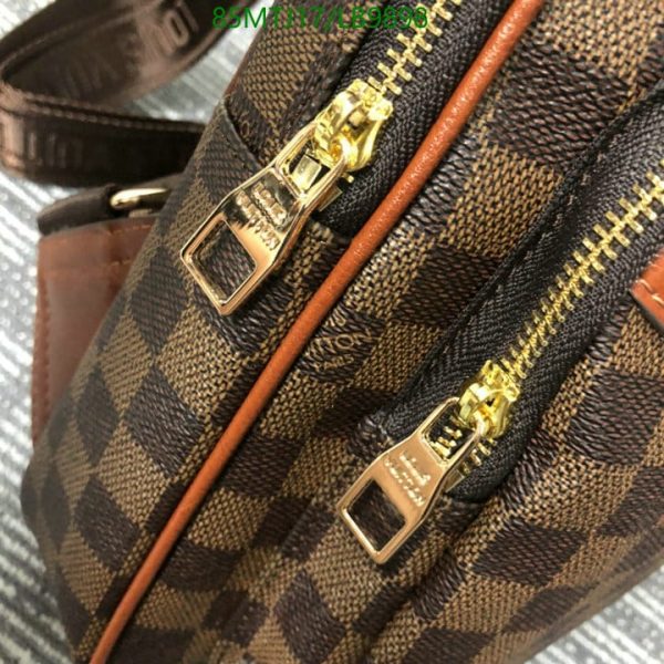 Louis Vuitton AAA+ Replica Chestbag/Sidebag Medium Bag LB98985697436