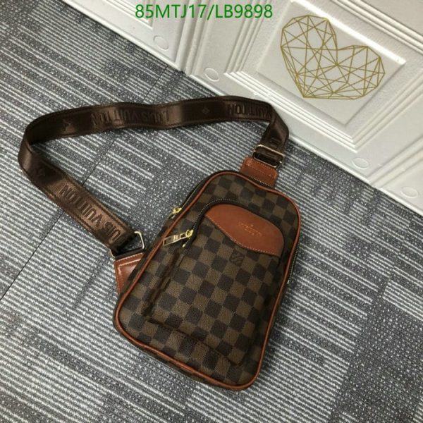 Louis Vuitton AAA+ Replica Chestbag/Sidebag Medium Bag LB98985697436