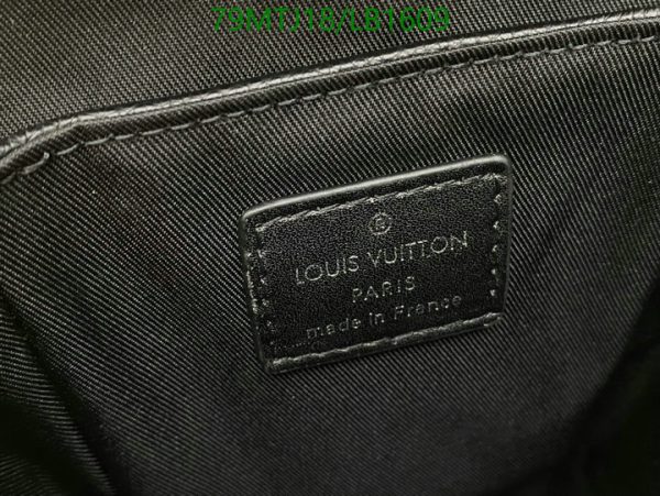 Louis Vuitton AAA+ Replica Christopher xs  LB16096382654