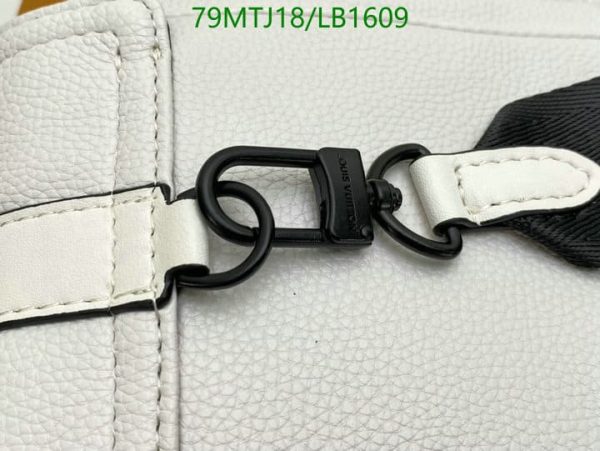 Louis Vuitton AAA+ Replica Christopher xs  LB16096382654