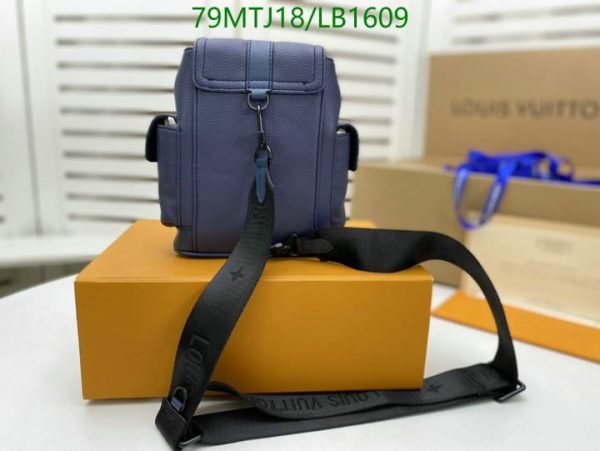 Louis Vuitton AAA+ Replica Christopher xs  LB16096382654