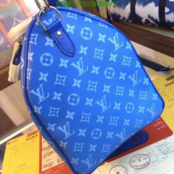 Louis Vuitton AAA+ Replica Cloud Keepall Virgil Runway LB05051751084